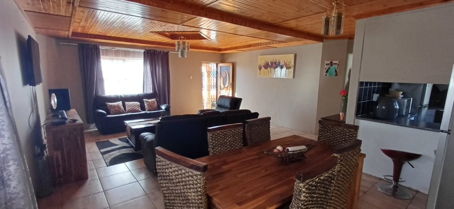3 Bedroom Property for Sale in Motherwell Nu7 Eastern Cape